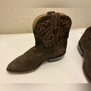 Frye Billy stitches Short Pull On Brown suede  Leather  Cowboy Ankle Boot 5.5 B